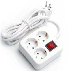 Розеточная-колодка-квадратная-3G1.5-3м-с-выключателем