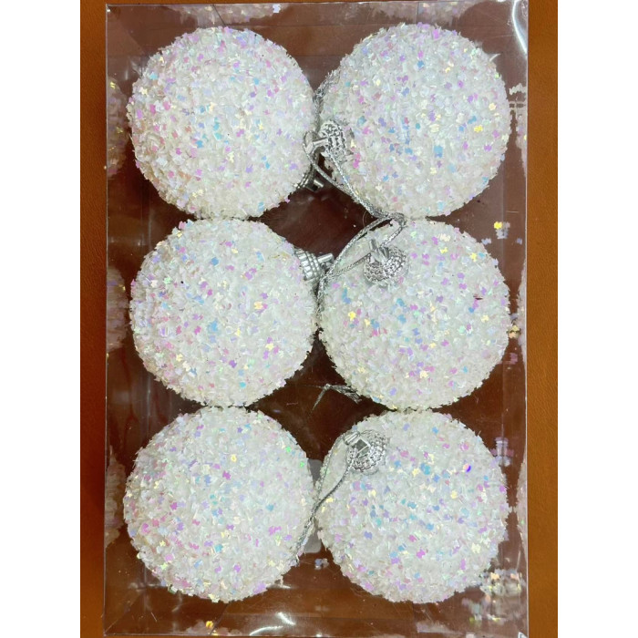 Пінопластові кулі в коробці
